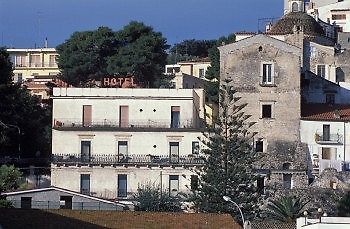 Hotel Miramare Rodi Garganico Exterior foto